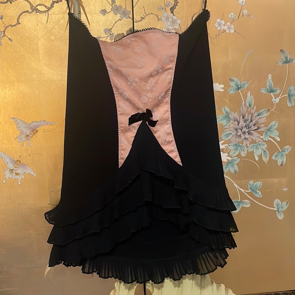 Wheels and Dollbaby ruffle skirt vintage Y2K size small medium